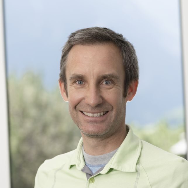 Dr. Jens Bansi